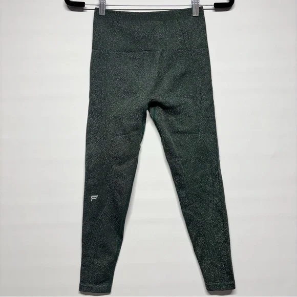 ✨Fabletics Seamless High-Waisted Legging Size S - Picture 5 of 14